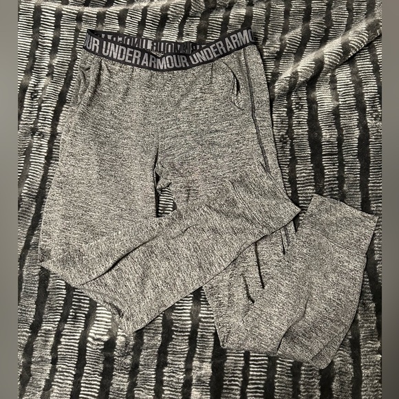 Size small Under Armour joggers - Picture 1 of 2